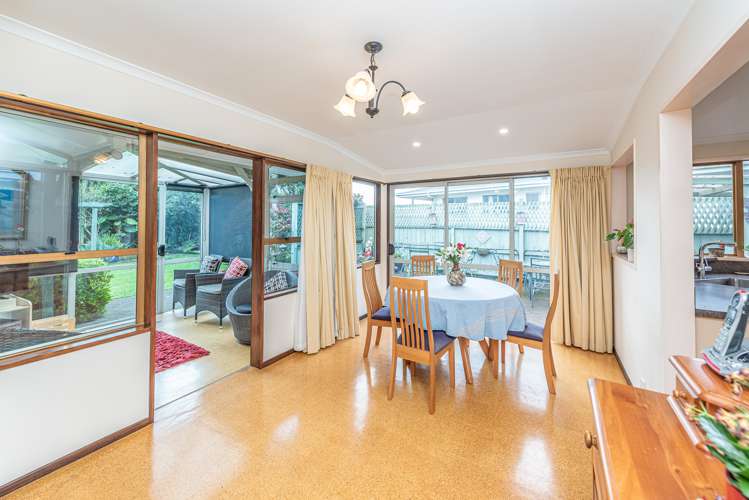 8 Cornwall Road Springvale_5