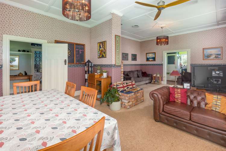 58 Puketutu Road Bombay_6