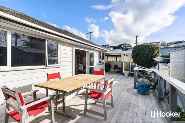 64 Beach Road Waihi Beach_2
