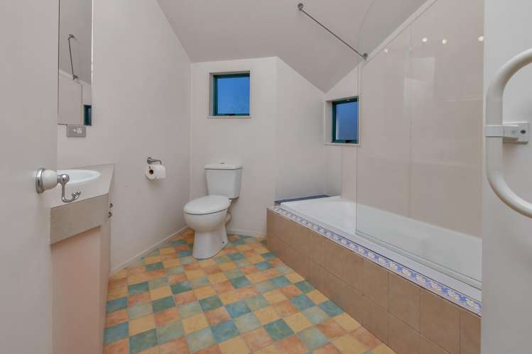 2/31 McClintock Street Whau Valley_11