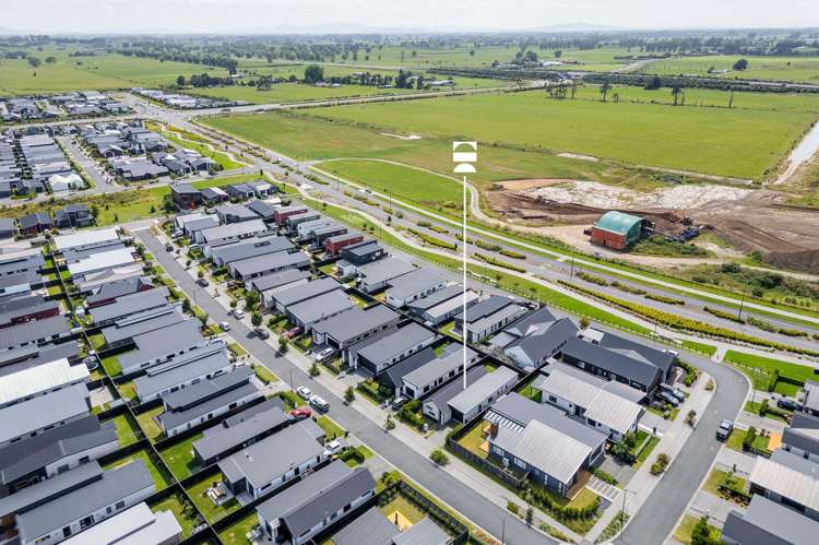 10 Gosset Avenue Chartwell_14