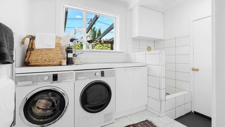 19 Belfield Street Dallington_11