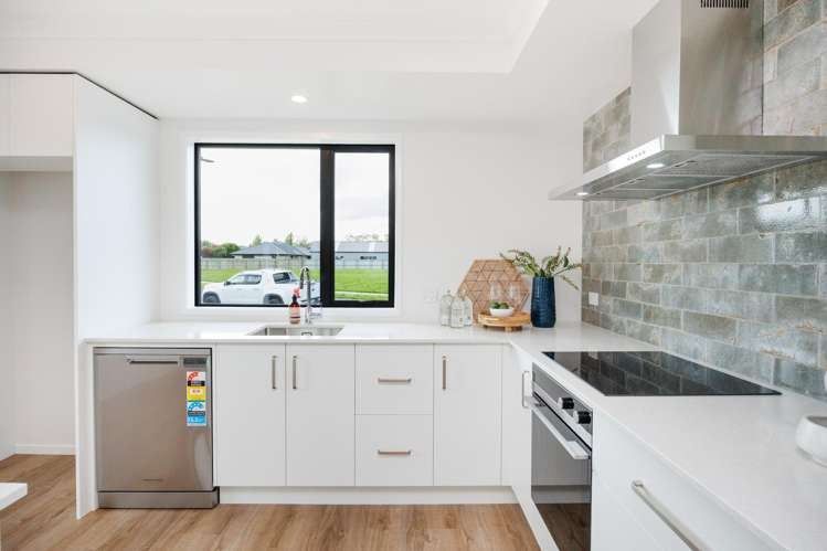 10 Campbell Place Marton_29