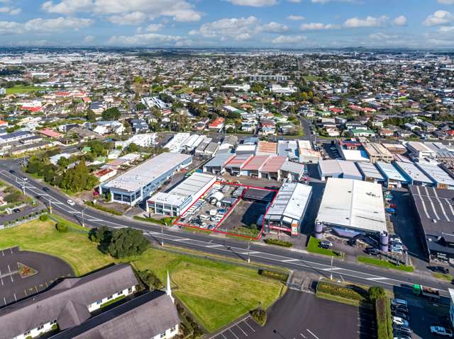 34 and 36 Lunn Avenue Mt Wellington_1