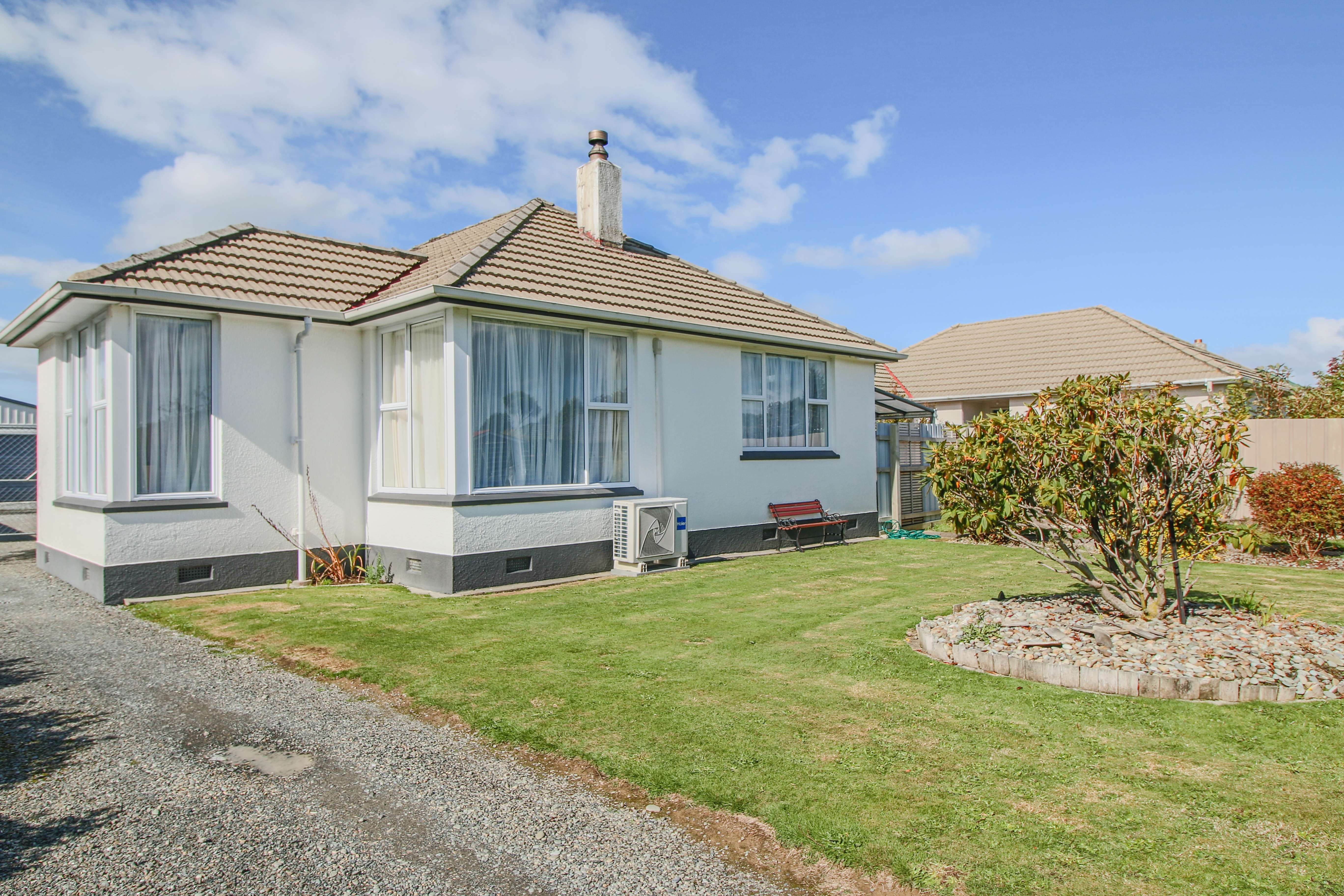 70 Adamson Crescent Glengarry Invercargill City Houses for Sale