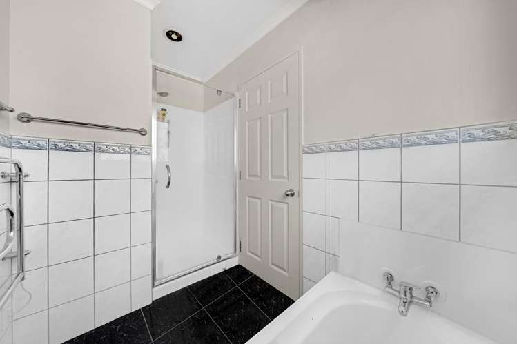 9 Isabella Drive Pukekohe_11