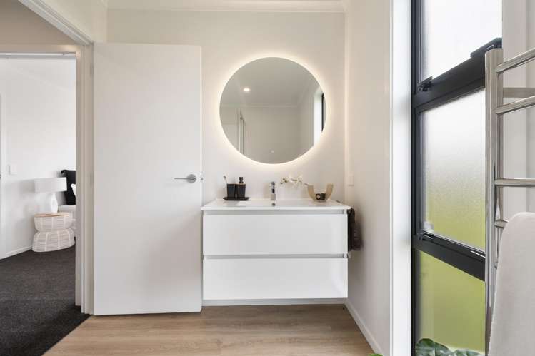 1121 Parewanui Road Parewanui_9