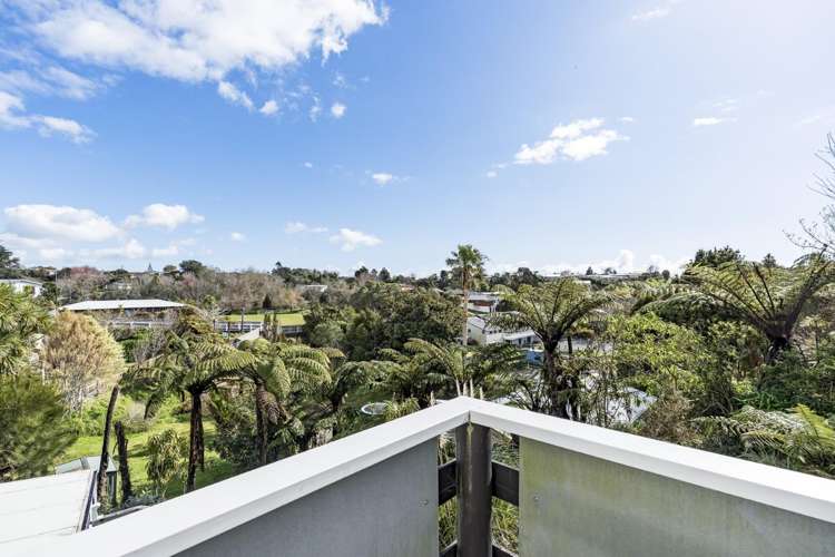 5b Jensen Place Frankleigh Park_11