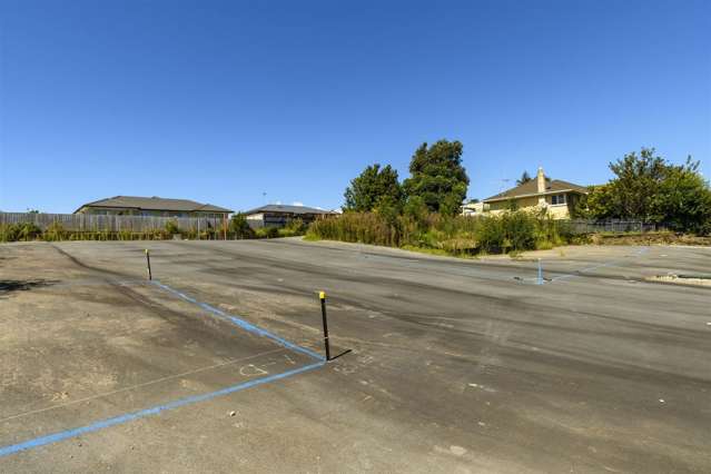 1204 and 1208 Cameron Road Gate Pa_2