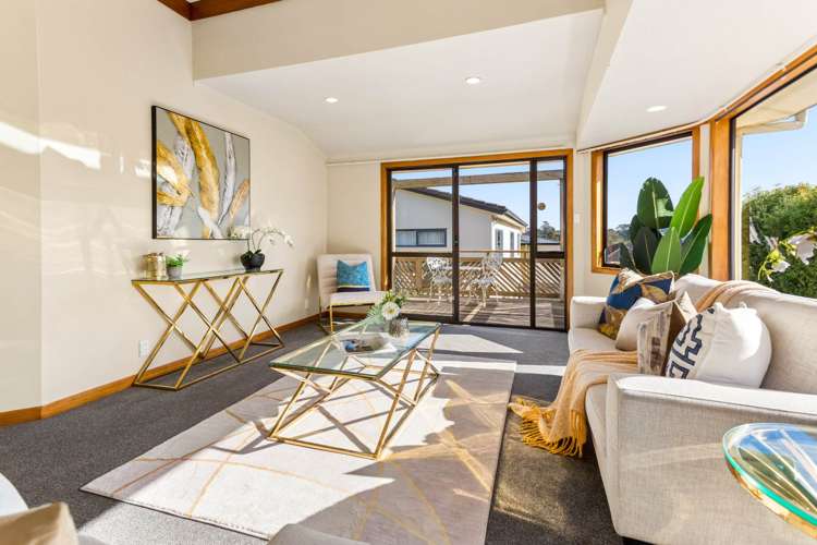 35 Staveley Avenue Hillsborough_14