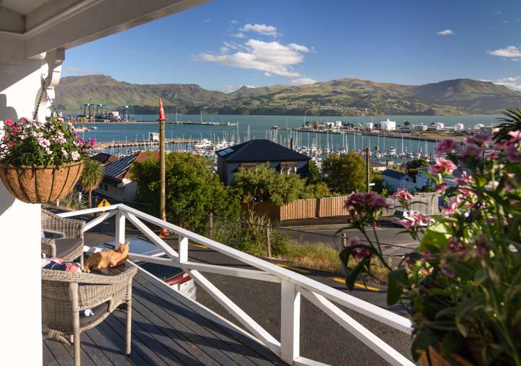 22 Simeon Quay Lyttelton_15