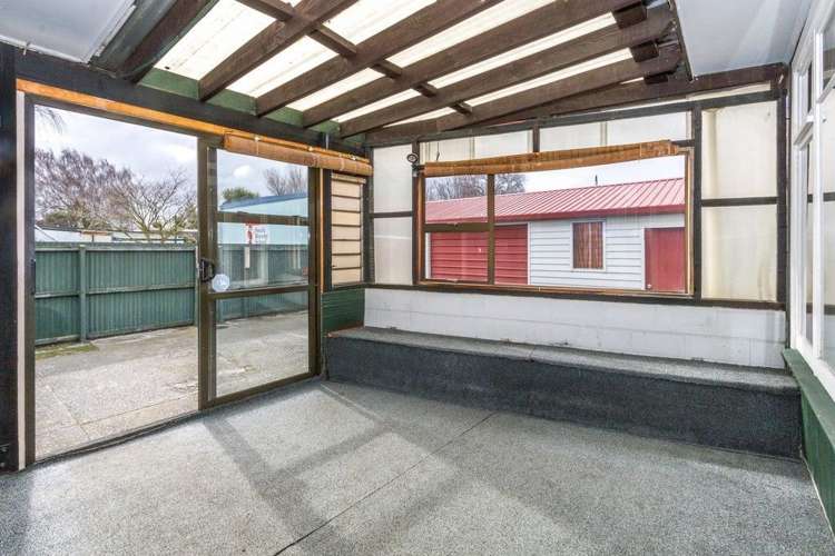 39 Seymour Street Hornby_9