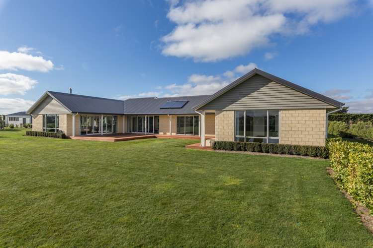 31 Leyland Crescent Swannanoa_1