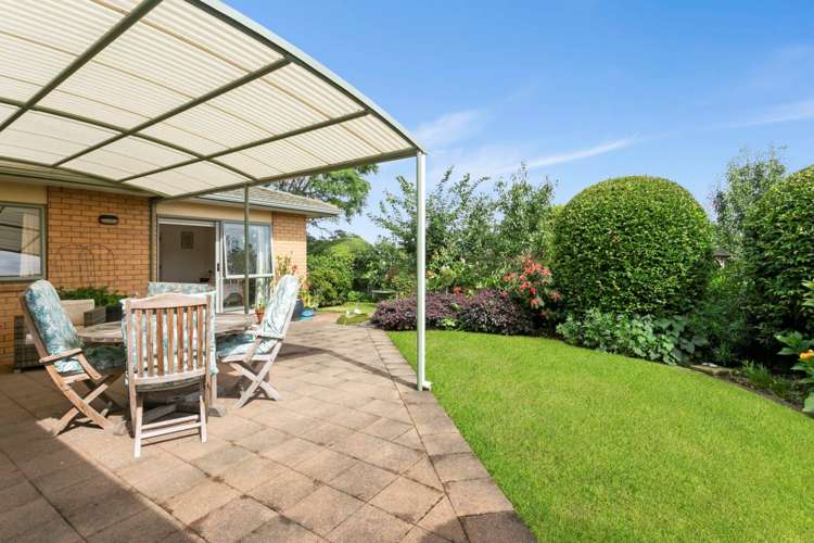 19 Castlehill Court Wattle Downs_9