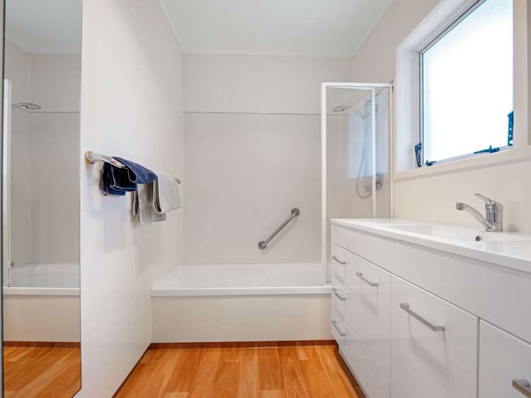 26 Upland Road Western Heights_17