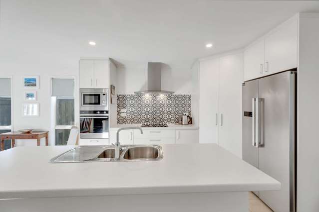 6 Crossley Avenue Woodend_4