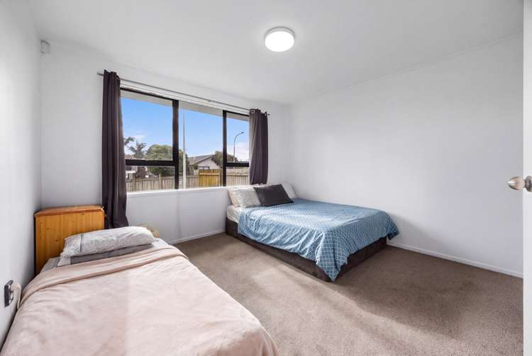 38 Burundi Ave Clendon Park_16