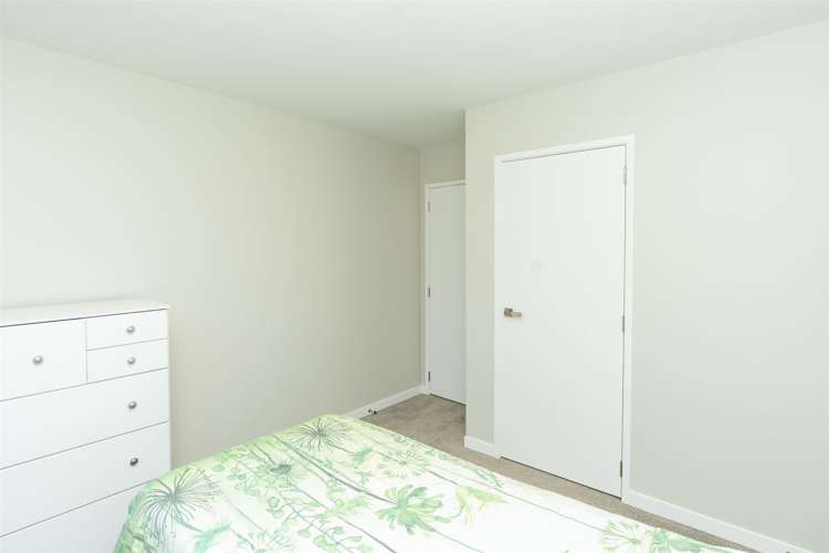 19 Trewern Avenue Chartwell_18