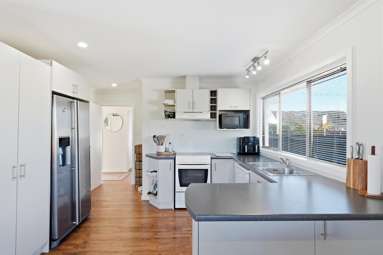 90 Ascot Avenue_2