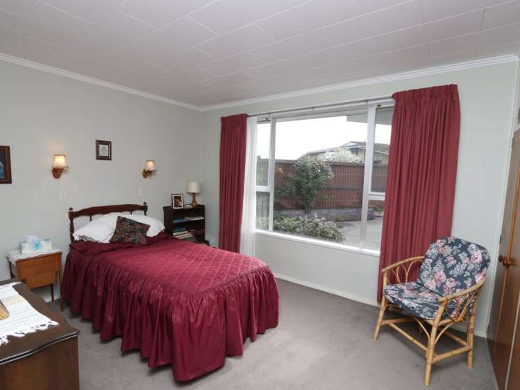 2/71 Cameron Street Ashburton_8