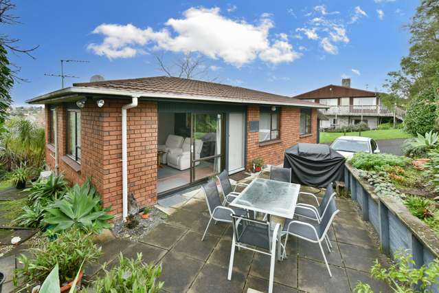 1/75a Coronation Road Hillcrest_2