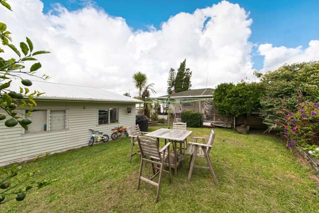 297 Swanson Road Ranui_4