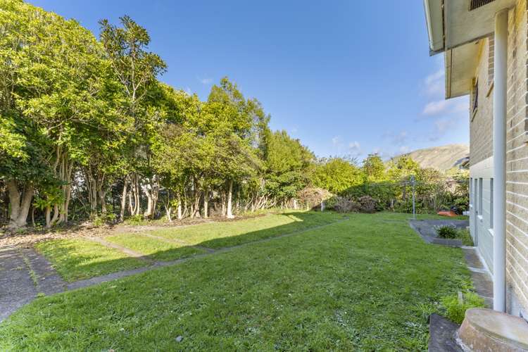 11 Te Maku Grove Waikanae_14