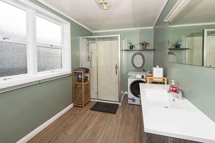 39 Powhiri Avenue Kensington_10