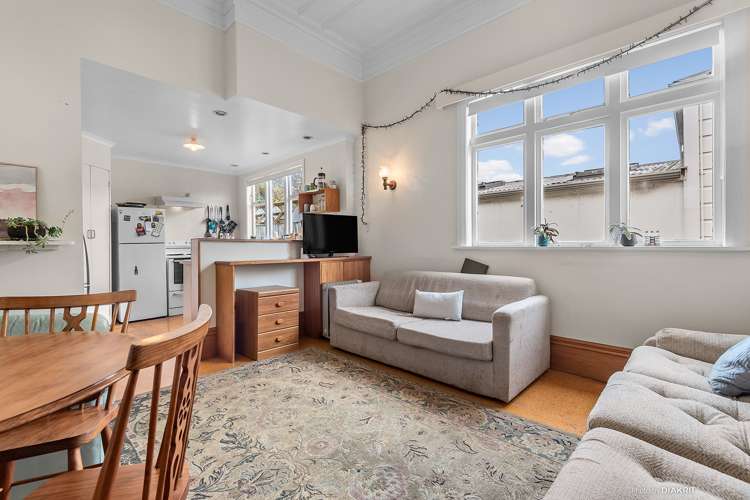 9 Te Wharepouri Street Berhampore_6