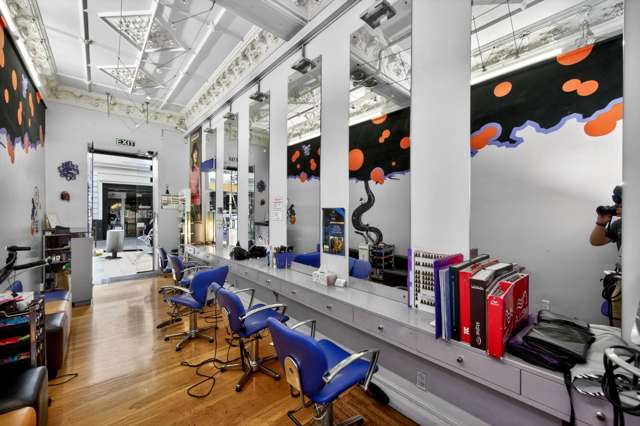 PRIME LORNE STREET RETAIL UNIT – 31M²