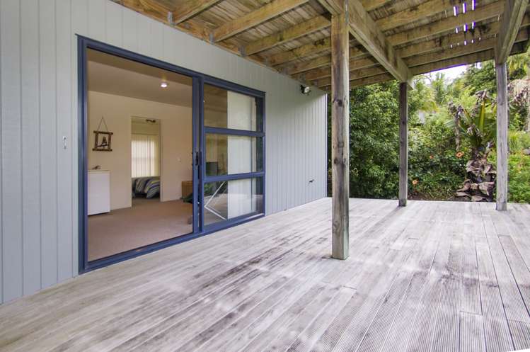 24 Grierson Close Hahei_14