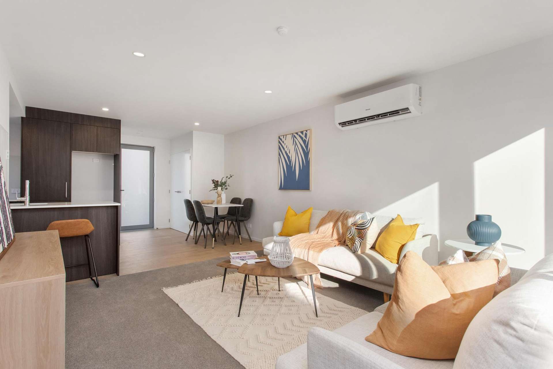 2/139 St Albans Street St Albans_0