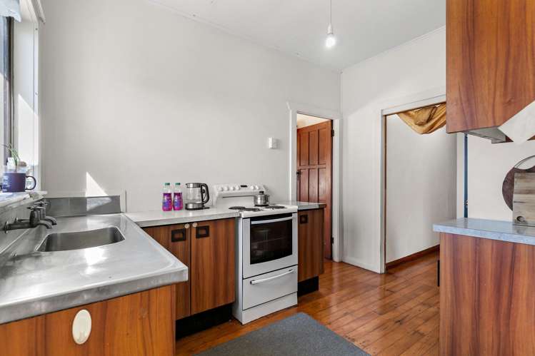 105 Point Chevalier Road Point Chevalier_4