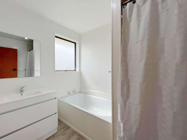 6 Amber Lane 1107_5