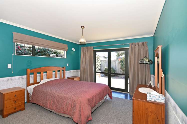 12 Otia Drive Richmond_9