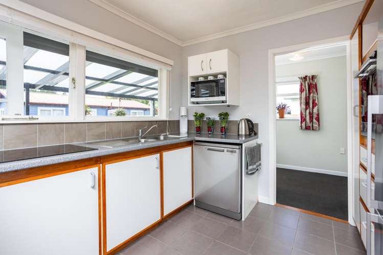 128 Awaroa Road Helensville_8