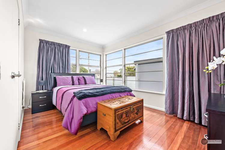 1 Meadows Avenue Waiwhetu_12