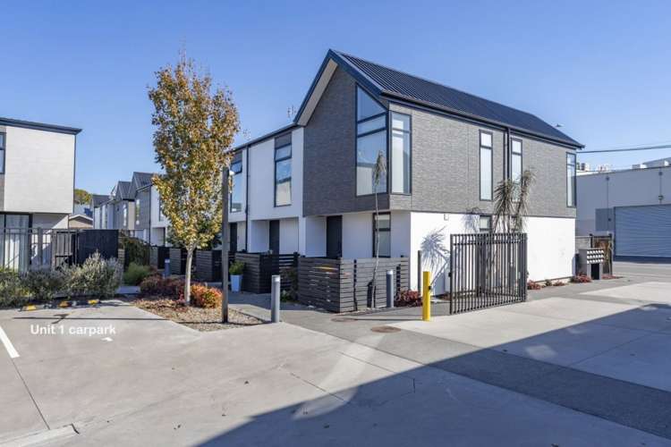 1/8 New Brighton Road Shirley_23