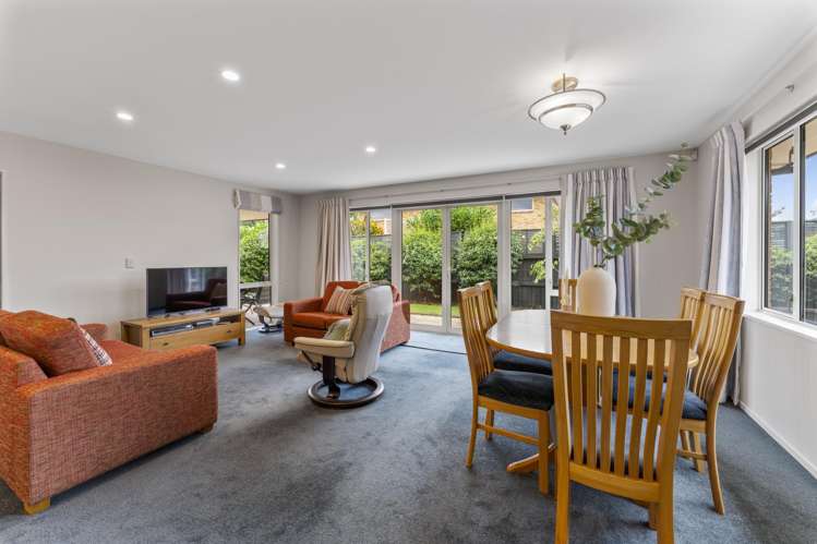 9 Saint Clair Close Harewood_6