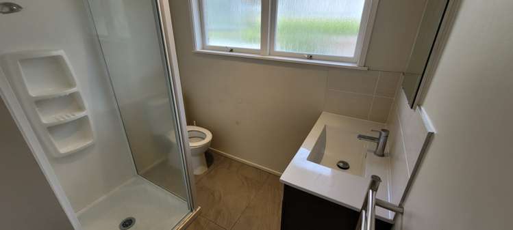 1/179 Victoria Road Devonport_7