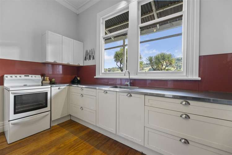 54 Rhodes Terrace North East Valley_19