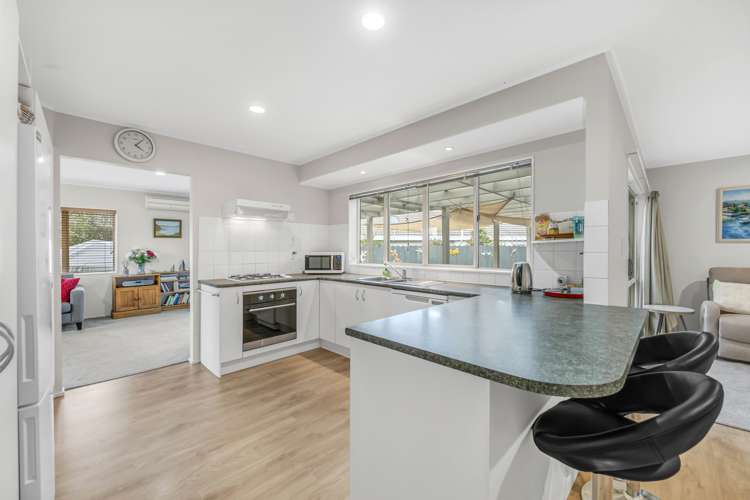 36 Cottesmore Place Huntington Park_9