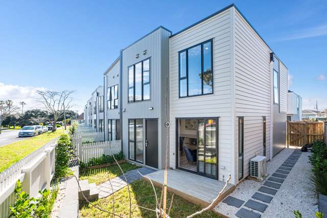 1/4 Dunkirk Road Panmure_1