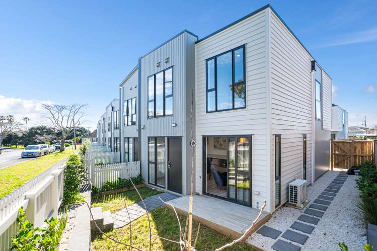 1/4 Dunkirk Road Panmure_1