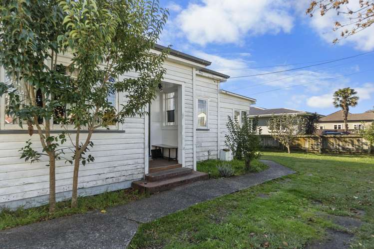 27 Wellington Street_1