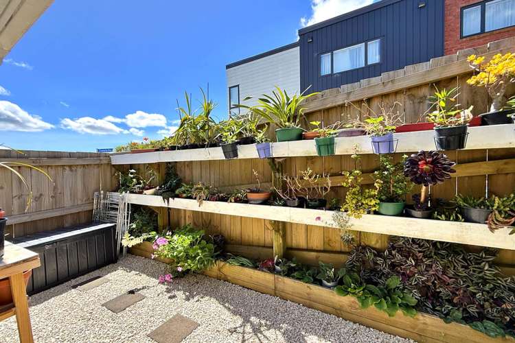 56 Picturesque Drive Flat Bush_12