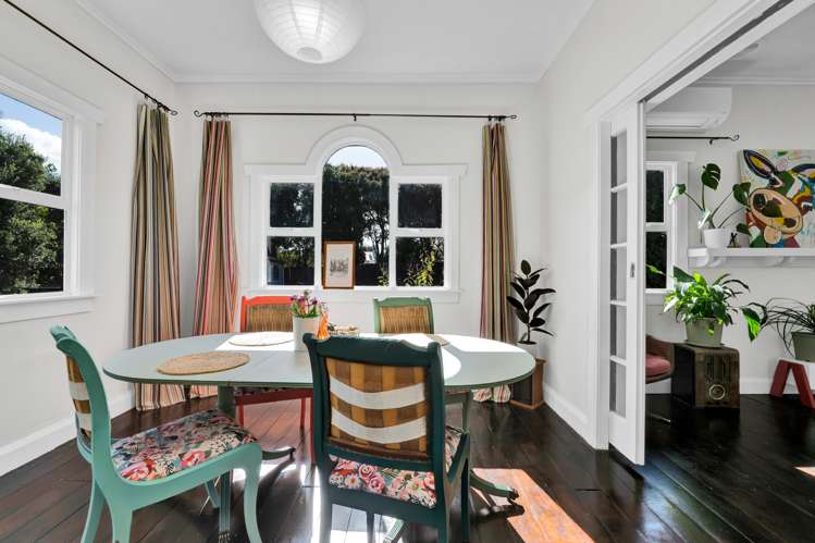 87 South Road Manaia_16