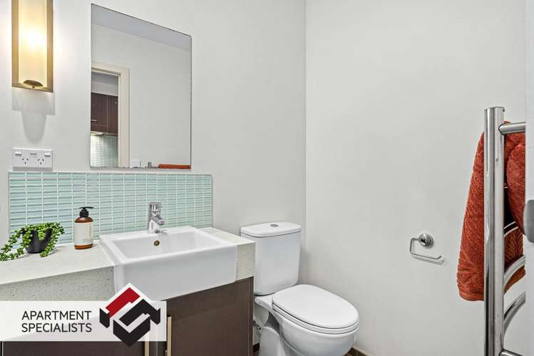 4 Wagener Place Mount Albert_13