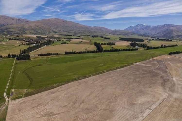 Saint Bathans Loop Road Otago_4