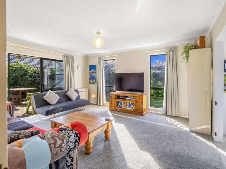 4/51 Neill Street Hornby_8